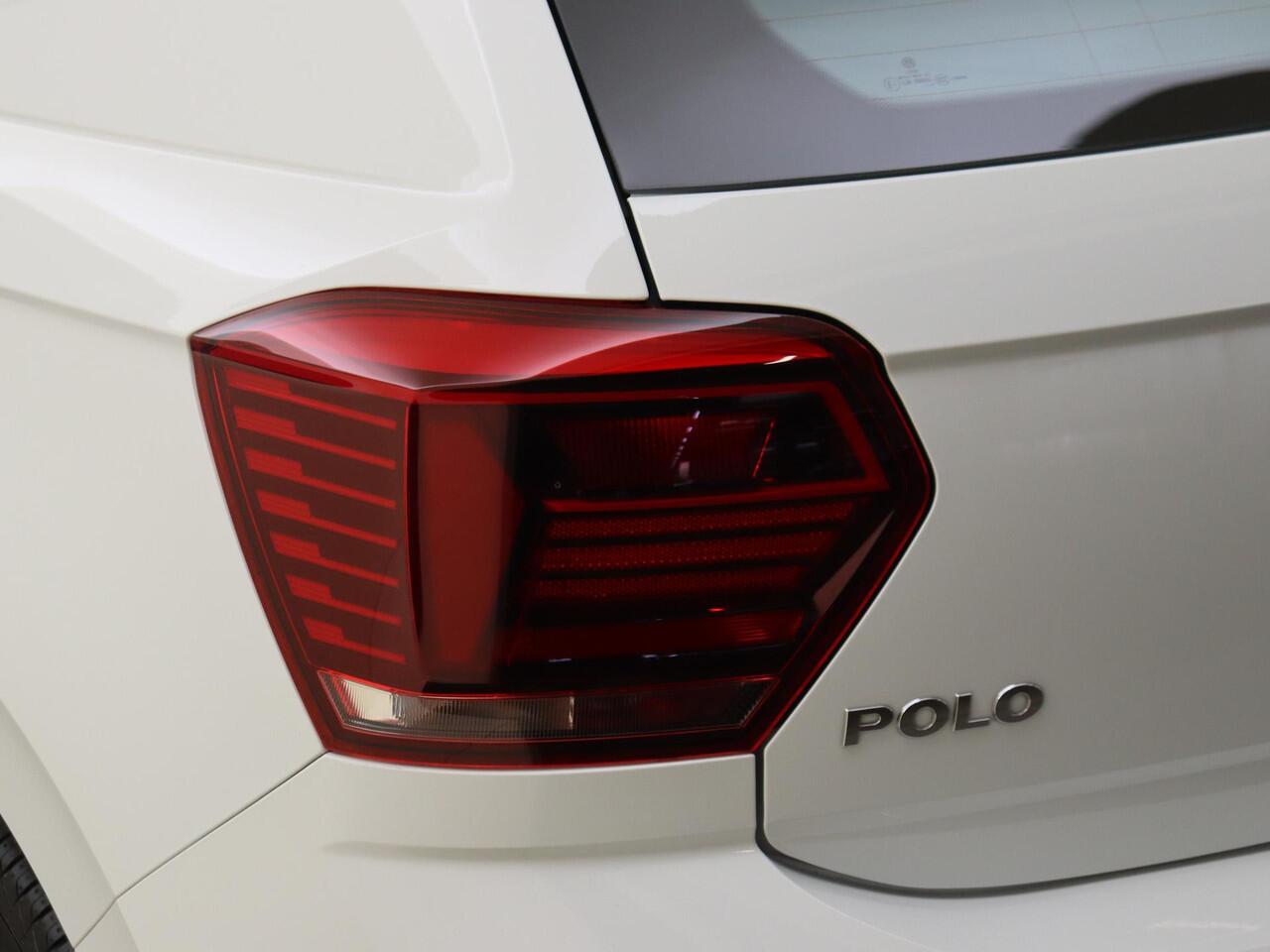 Volkswagen POLO 1.0 TSI Comfortline | Bluetooth | Airco | Adaptieve cruise control | Verwarmbare buitenspiegels |