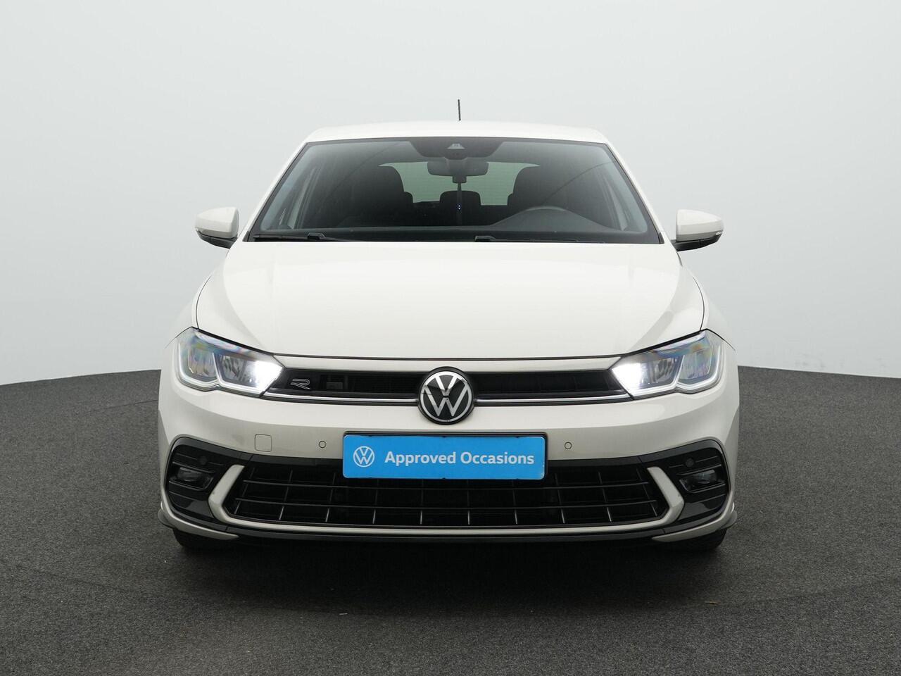Volkswagen POLO 1.0 TSI 95 pk R-Line | Parkeersensoren voor/achter | Adaptive Cruise | Carplay