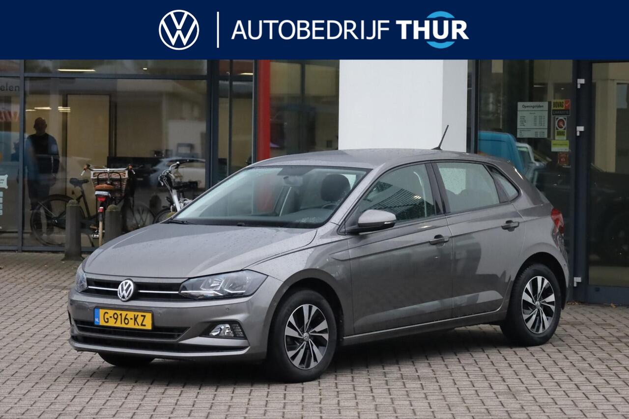Volkswagen POLO 1.0 TSI Comfortline digital cockpit 15" LMV pdc voor en achter navigatie acc armsteun NL auto 1e eigenaar nieuw door ons geleverd en onderhouden