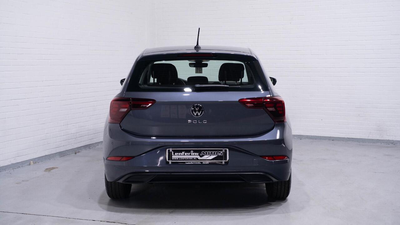 Volkswagen POLO 1.0 TSI Life Business Navigatie NAP 1e Eig. ACC ECC PDC v+a Apple-carplay Camera Digi-cockpit Stoelverwarming Rijklaar!