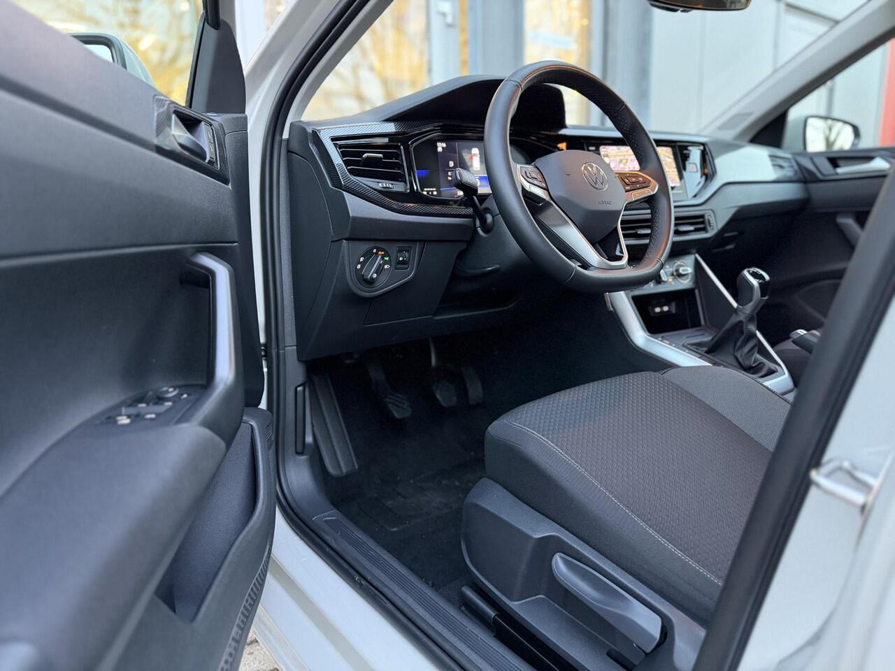 Volkswagen POLO 1.0 TSI Edition 95PK |Carplay|Stoelverwarming|