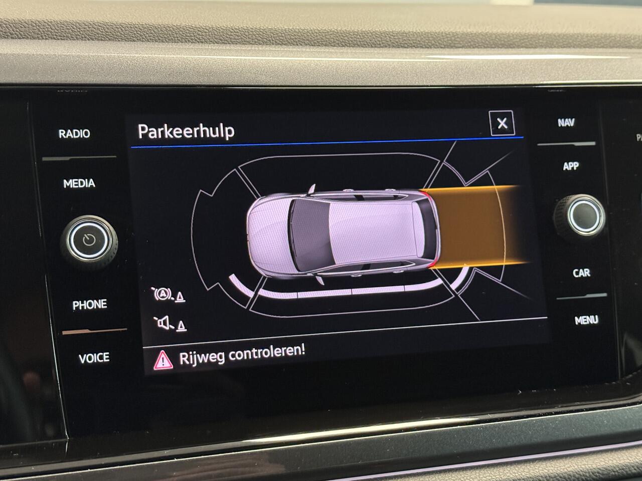 Volkswagen POLO 1.0 Dynamische Lichten/Stoelverwarming/ACC