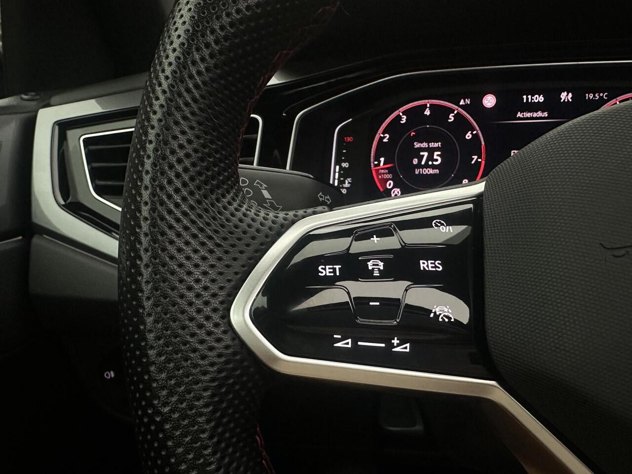 Volkswagen POLO 2.0 TSI GTI Panorama IQ DSG GARANTIE DEALER!