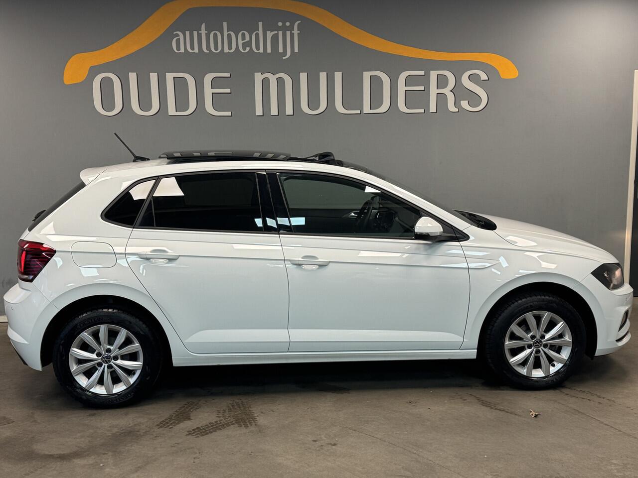 Volkswagen POLO 1.0 Panoramdak/Parkeersensoren/Stoelverwarming