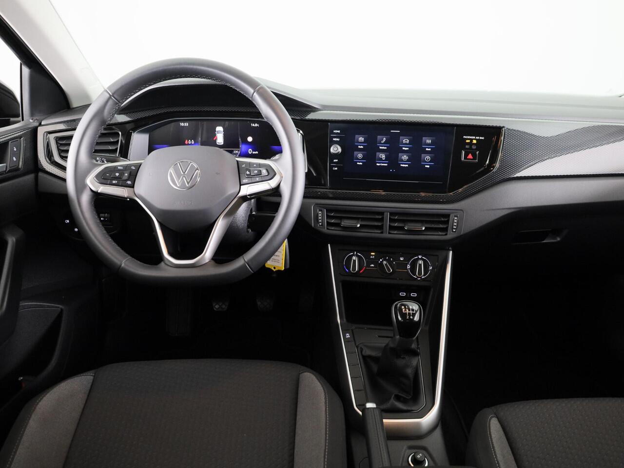 Volkswagen POLO 1.0 TSI Life Edition 95 pk | Verlengde garantie | Navigatie via App | Parkeersensoren achter | Achteruitrijcamera | Adaptieve cruise control |