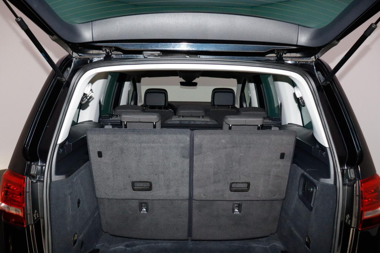 Volkswagen SHARAN 1.4TSI 150Pk 7Pers Comfortline NAVI | APP CONNECT | STOELVERW | CLIMA | BLINDSPOT | PDC V+A | LMV