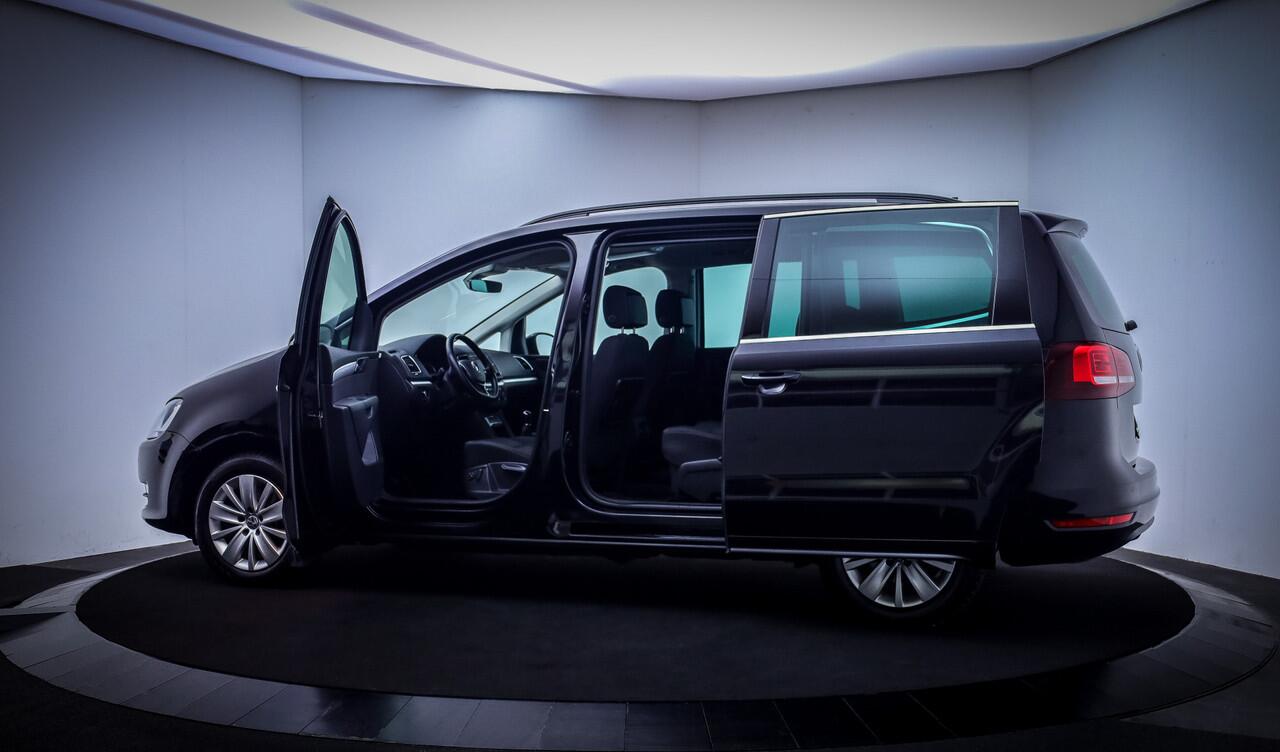 Volkswagen SHARAN 1.4TSI 150Pk 7Pers Comfortline NAVI | APP CONNECT | STOELVERW | CLIMA | BLINDSPOT | PDC V+A | LMV
