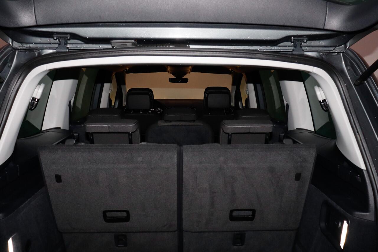 Volkswagen SHARAN 1.4TSI Dsg 7Per COMFORTLINE NAVI | CARPLAY | STOELVERW | CLIMA | PDC V+A | LMV