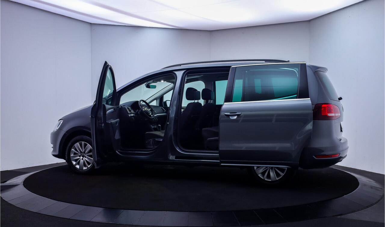 Volkswagen SHARAN 1.4TSI Dsg 7Per COMFORTLINE NAVI | CARPLAY | STOELVERW | CLIMA | PDC V+A | LMV