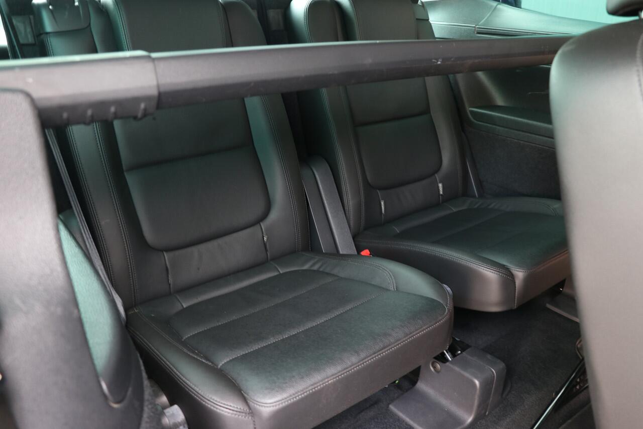 Volkswagen SHARAN 1.4 TSI Exclusive Series 7 zits | Kinderzit | leer | seperate airco |