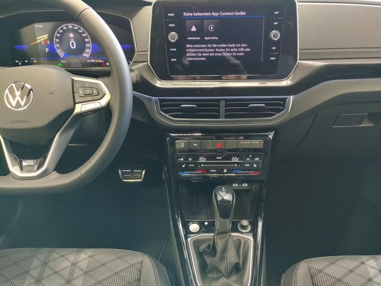 Volkswagen T-Cross 1.5 TSI DSG R-LINE TREKHAAK/CAMERA/CARPLAY/ACC/STOELVERW