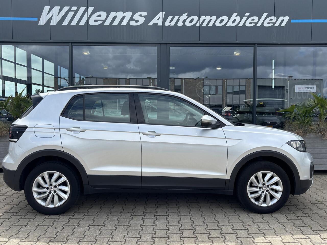 Volkswagen T-Cross 1.0 TSI Life Stoelverwarming, App-Connect & Camera