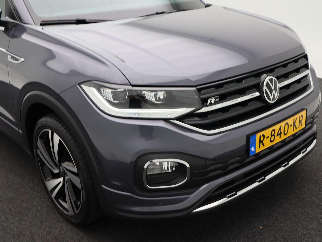 Volkswagen T-Cross 1.0 TSi 110 Pk R-Line | LED | Camera | Carplay | Sensoren | Adaptive Cruise | Navigatiesysteem | Climate Control | 18 Inch | 49.072 Km!!