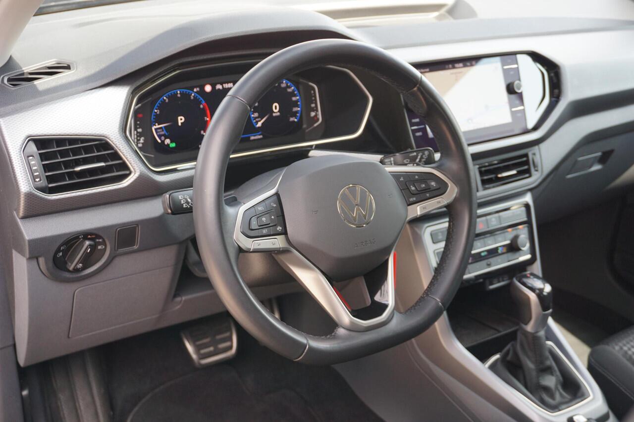 Volkswagen T-Cross 1.0 TSI R-Line | Digitaal cockpit | ACC | LED | Carplay