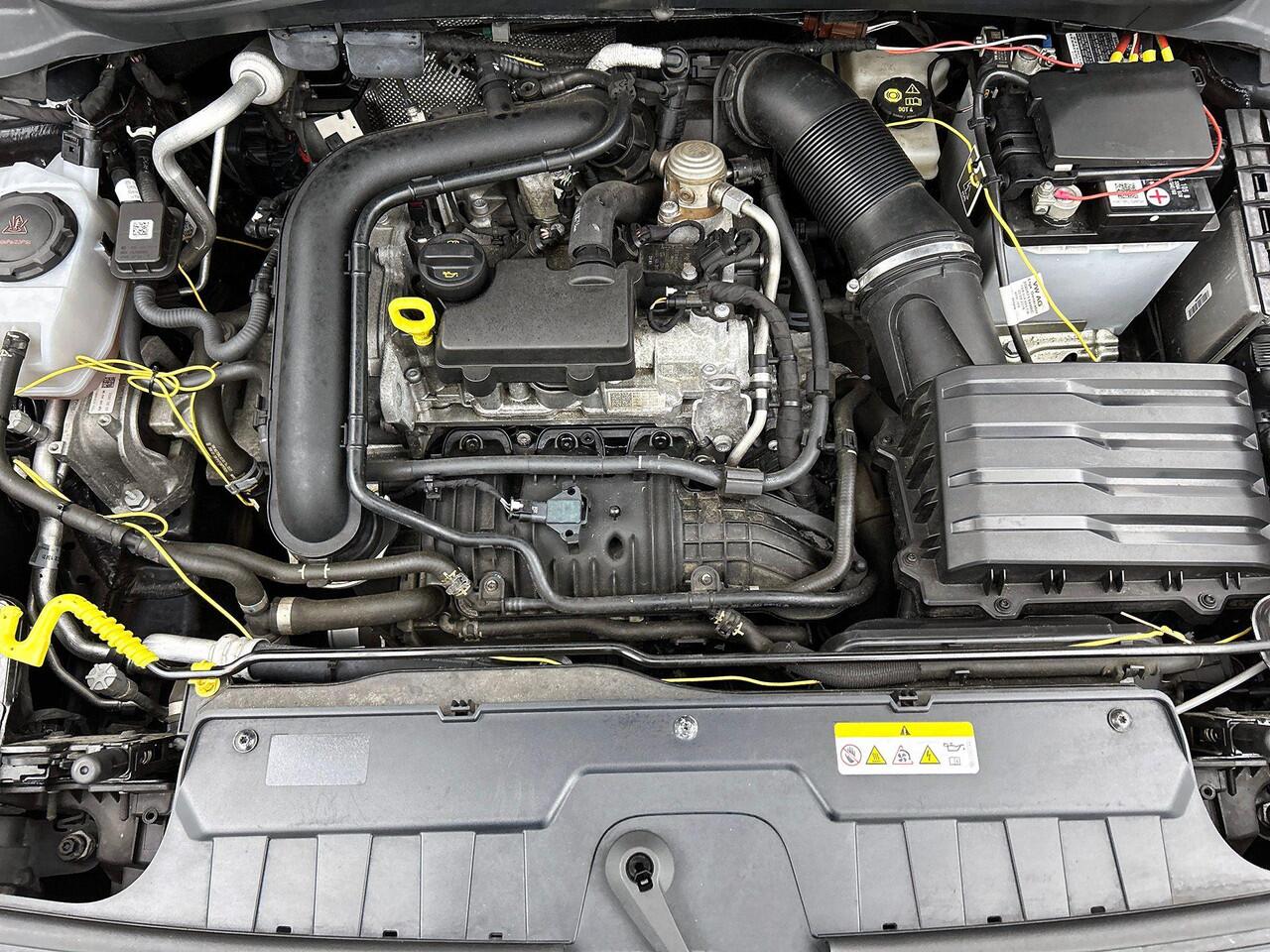 Volkswagen T-Cross 1.0 TSI AUTOM. AD-CRUISE | CAMERA | VIRTUAL