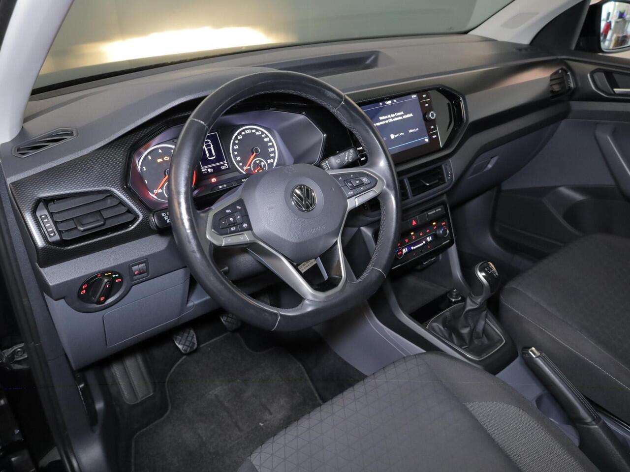 Volkswagen T-Cross 1.0 TSI Life 95pk 5bak| Navi| 17'LM-velgen| Dodehoekdetectie| Camera