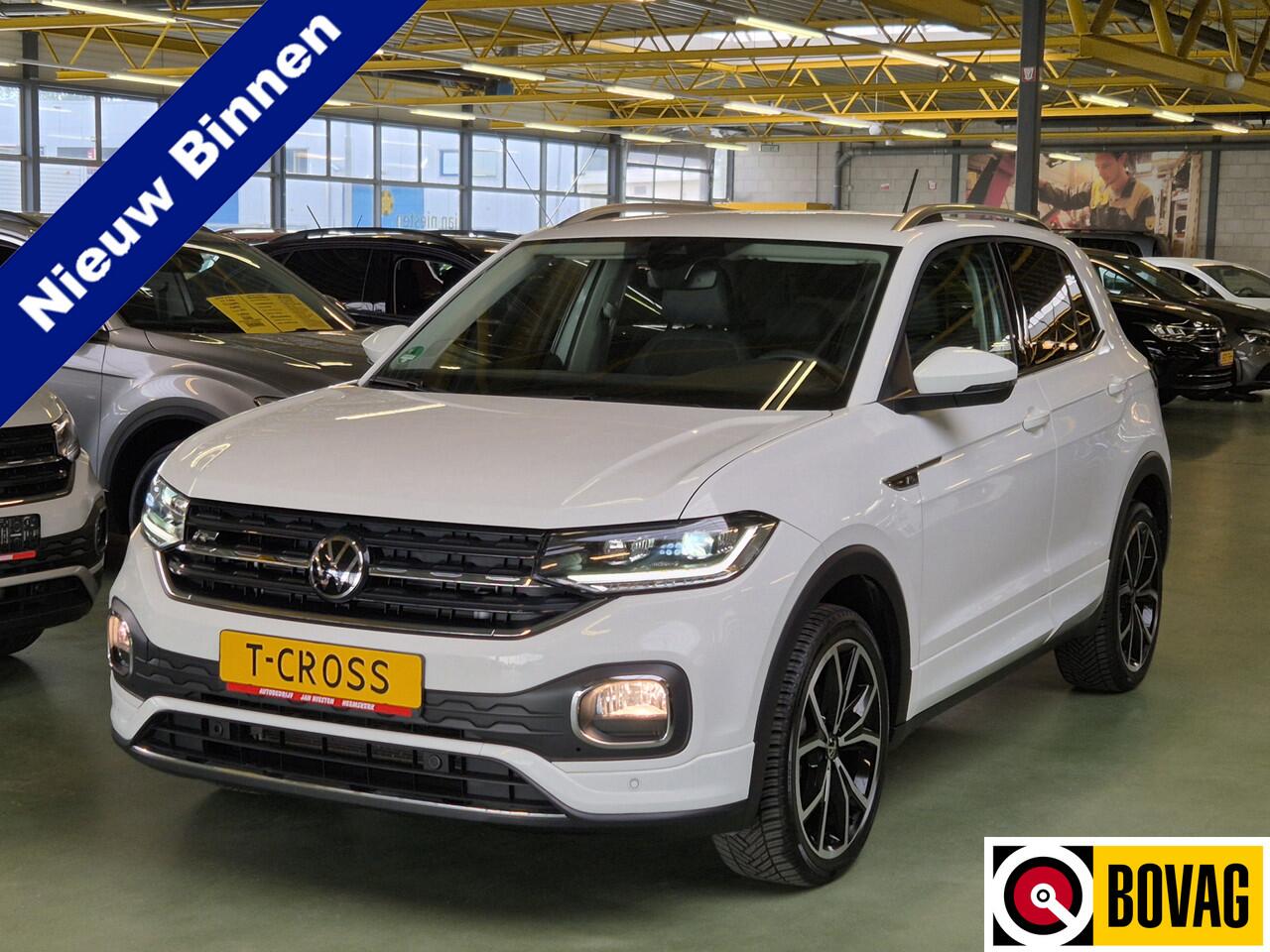 Volkswagen T-Cross 1.5 TSI Style -150pk- Automaat R-Line | Dodehoek sensoren | Camera | Digitale Cockpit Pro | Rijklaarprijs incl. 1 jaar Bovag garantie