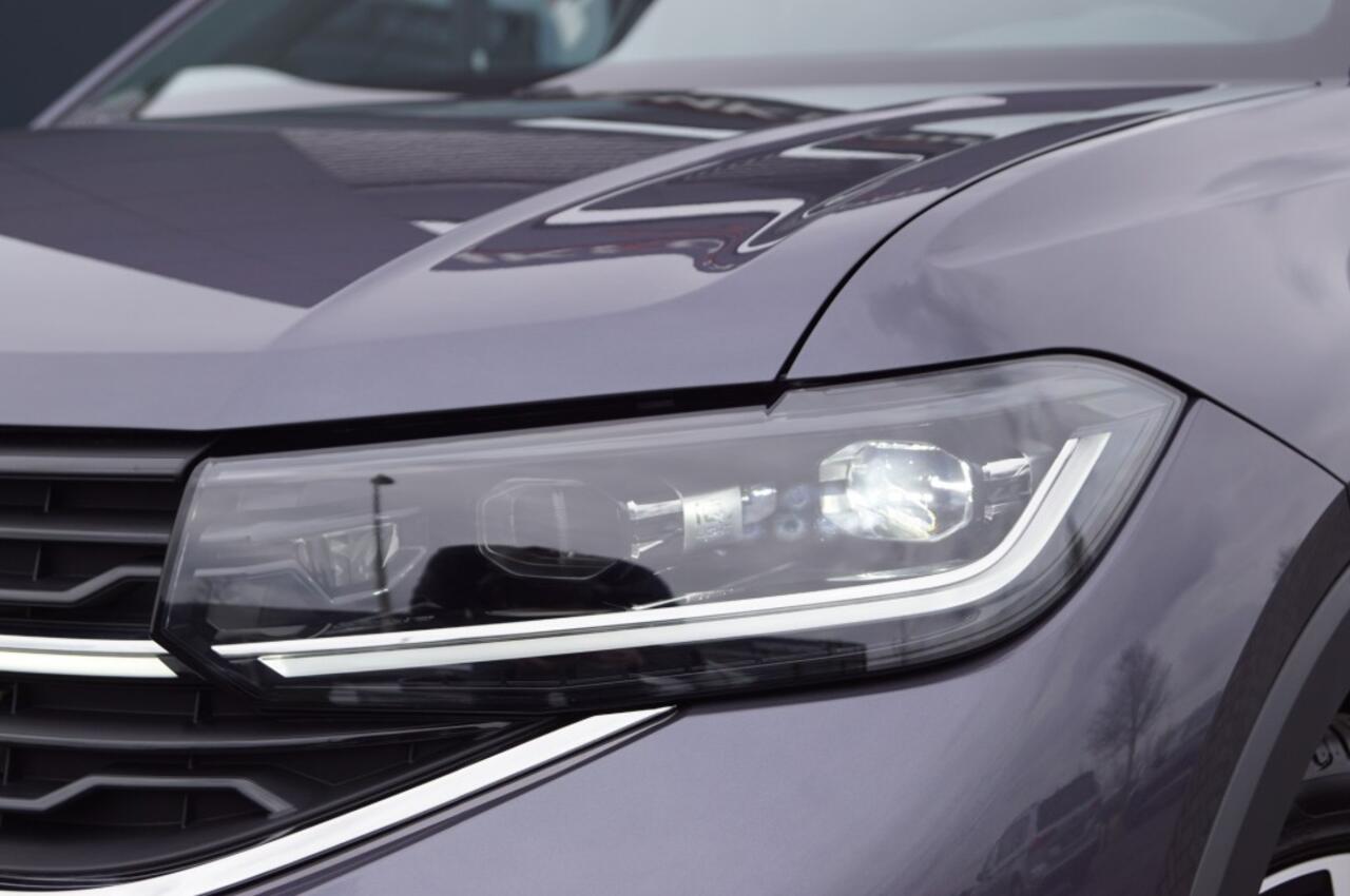 Volkswagen T-Cross 1.5 TSI DSG R-Line 150 pk / Navi/ Camera / LED / ACC/App-Connect