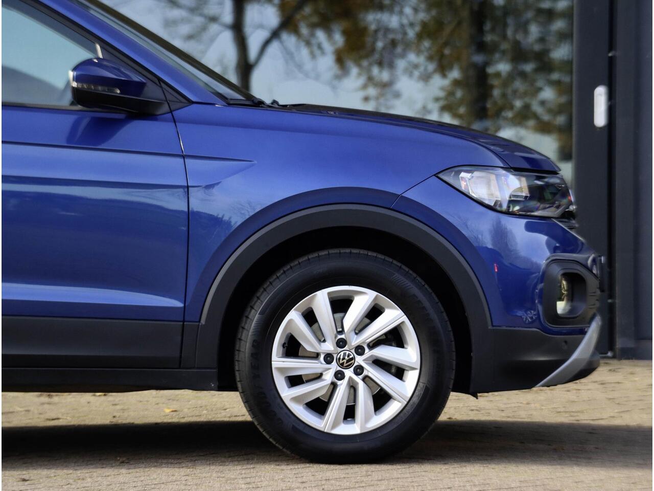 Volkswagen T-Cross 1.0 TSI Life 110PK Automaat PDC V+A | Camera | CarPlay | ACC