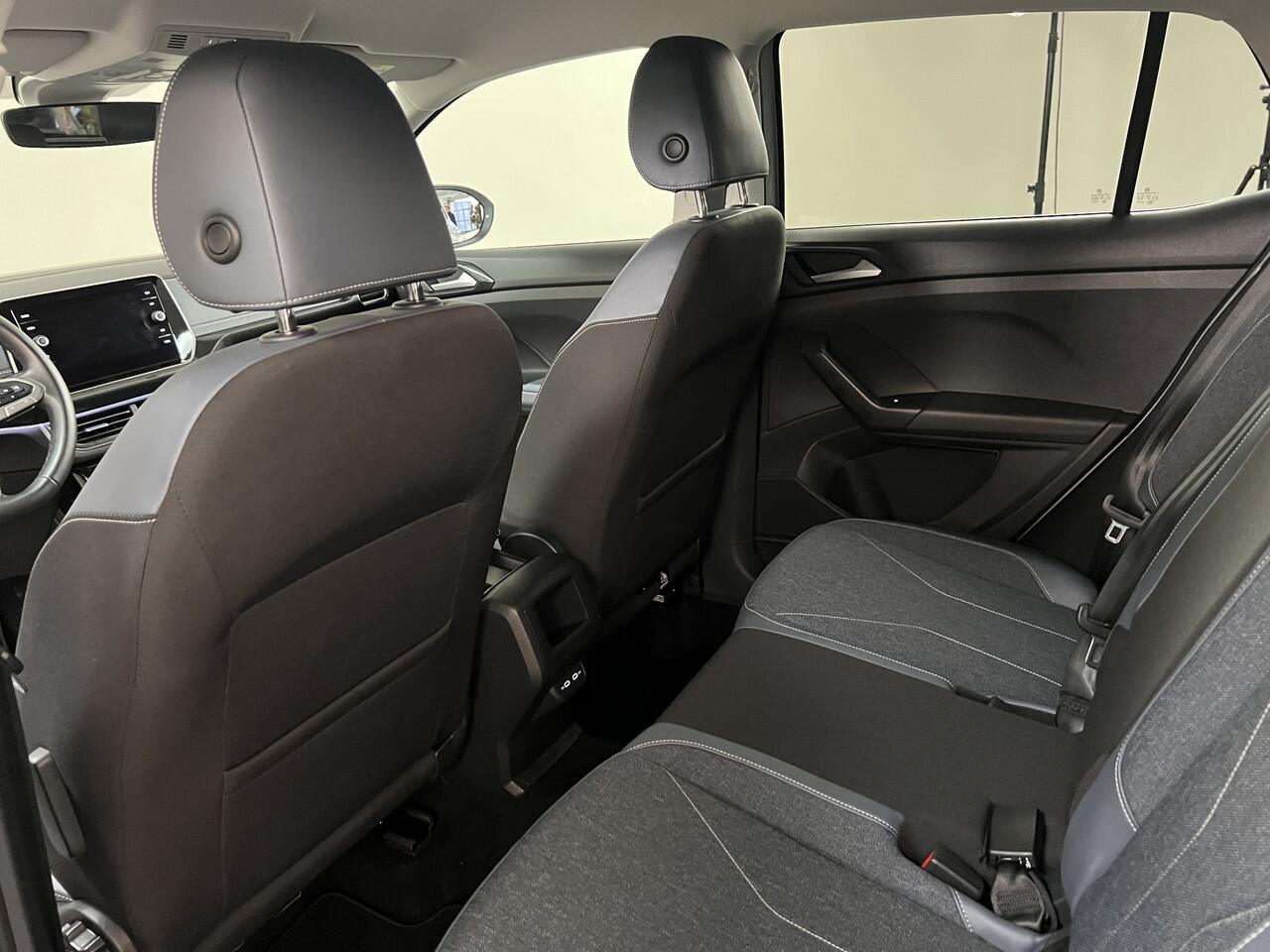 Volkswagen T-Cross 1.0 TSI 116 PK DSG Style Edition Model 2025 PDC / Stoelverw. / LED / Climate & Cruise Control