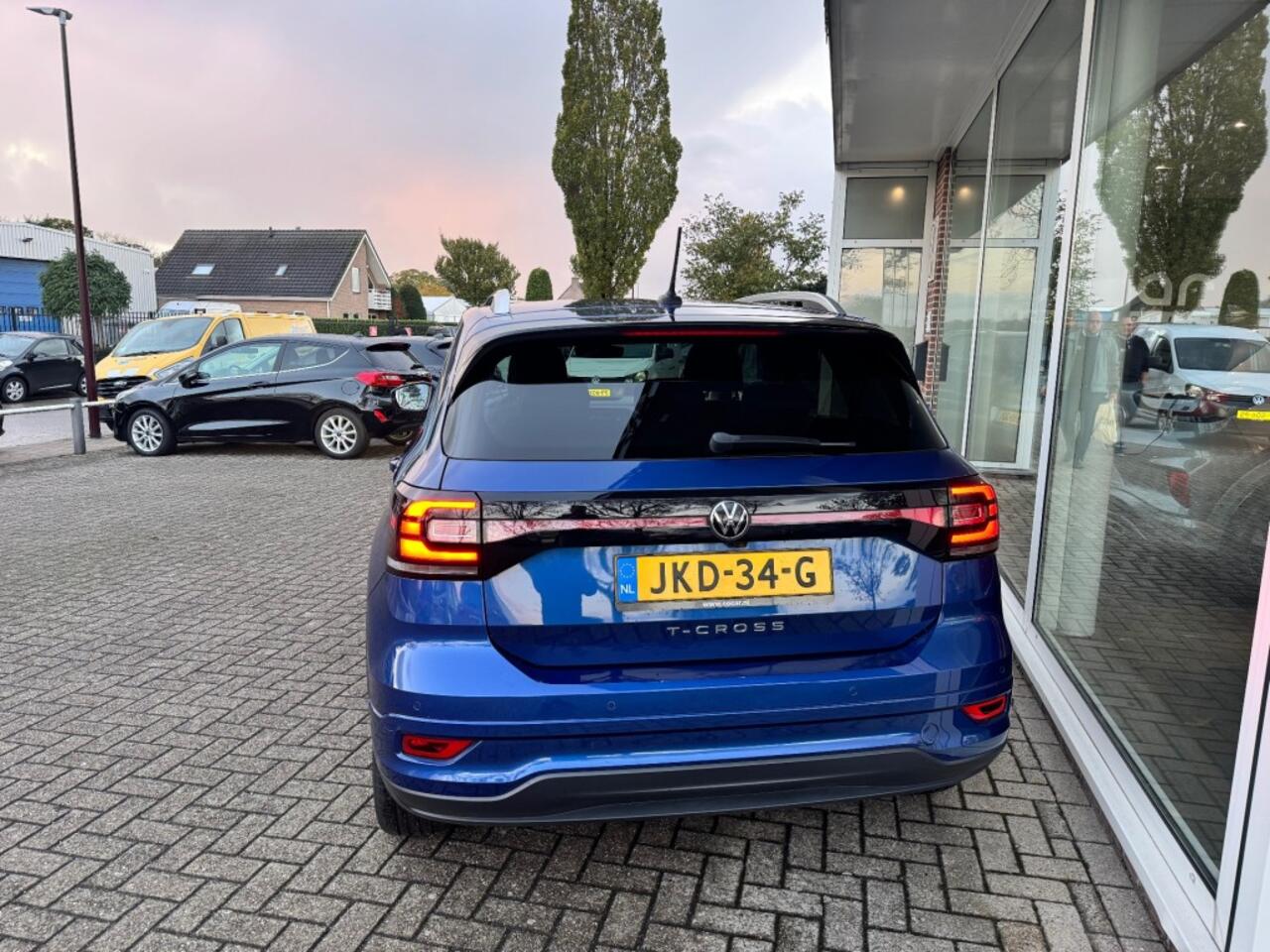 Volkswagen T-Cross 1.0 TSI R-LINE- Camera- ALL in prijs- Carplay