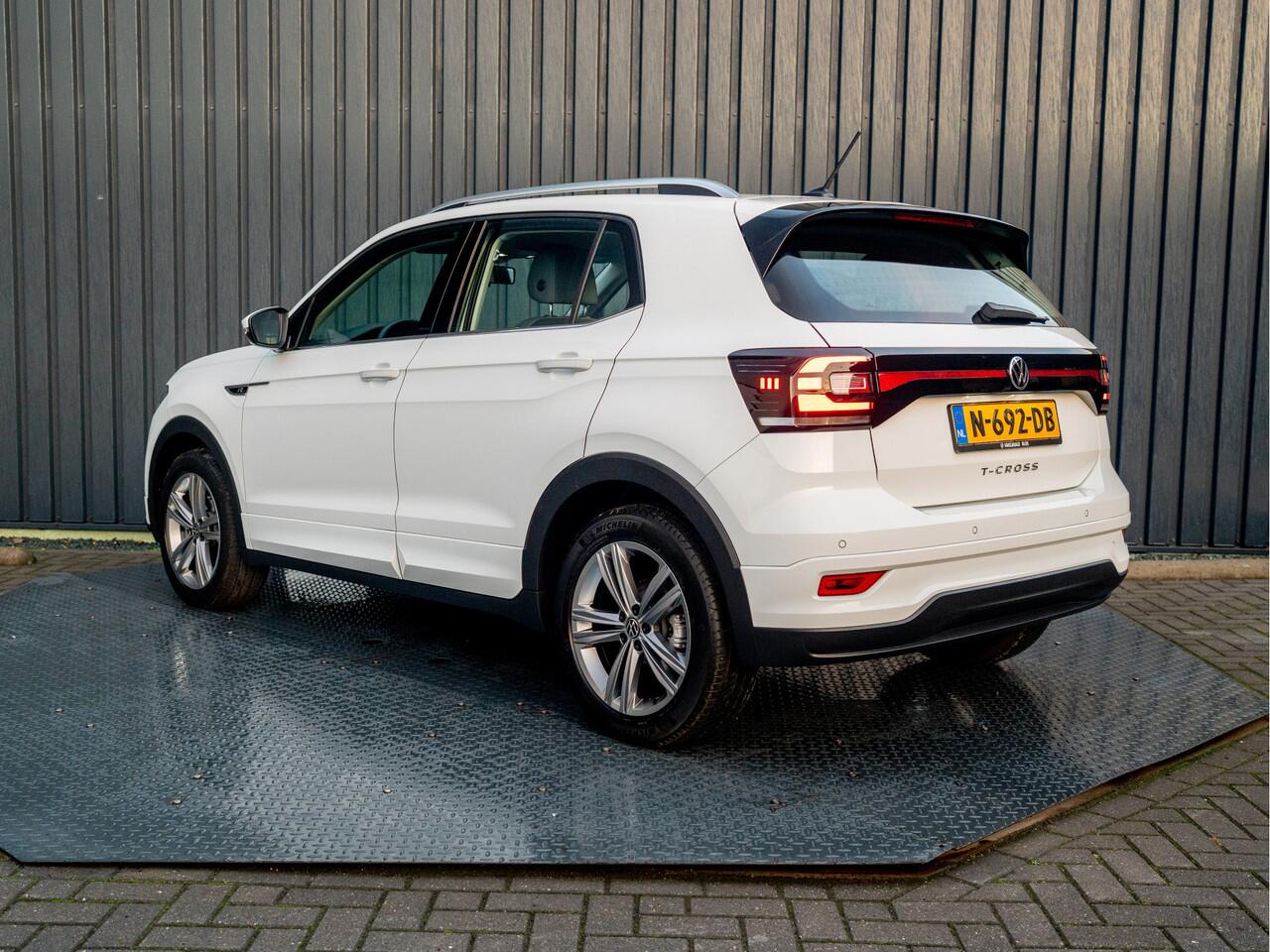 Volkswagen T-Cross 1.0 TSI R-Line | LED | Stoel verw. | Climate control | Adapt. Cr. | Prijs Rijklaar!!