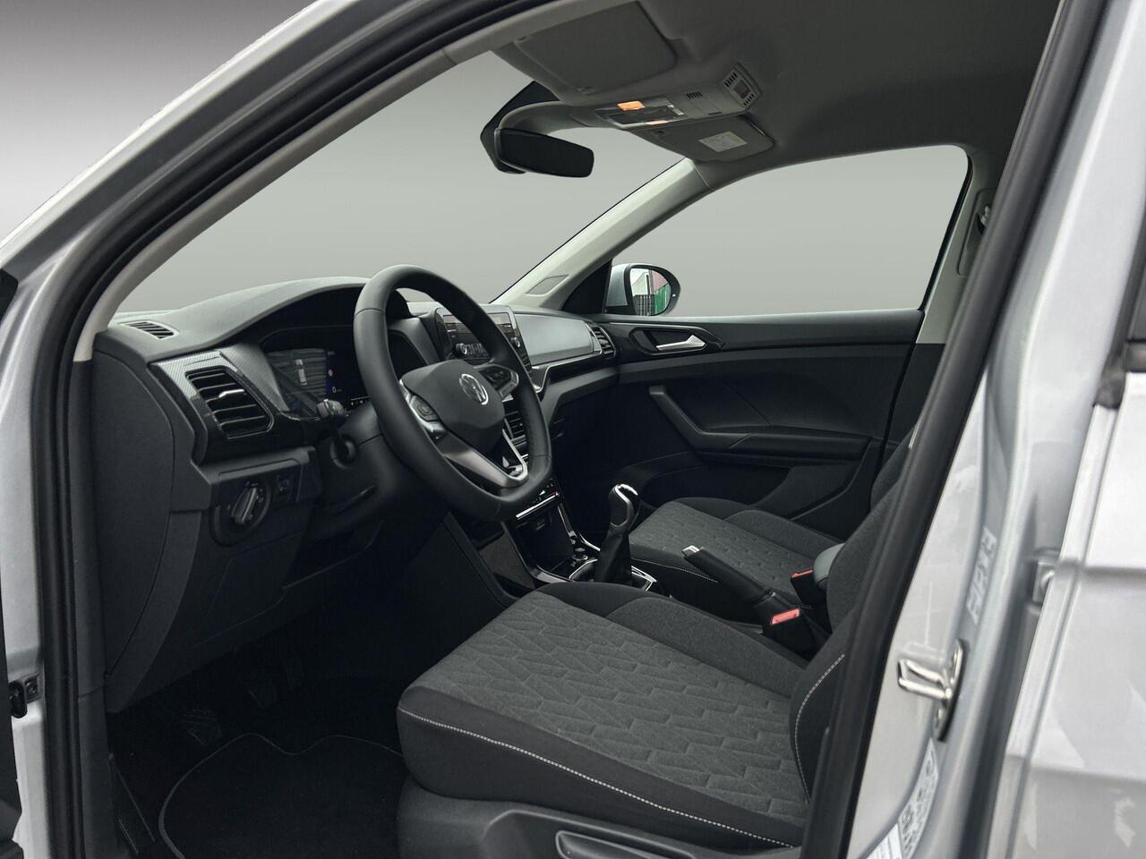 Volkswagen T-Cross Life Edition 1.0 70 kW / 95 pk TSI SUV 5 versn. Ha