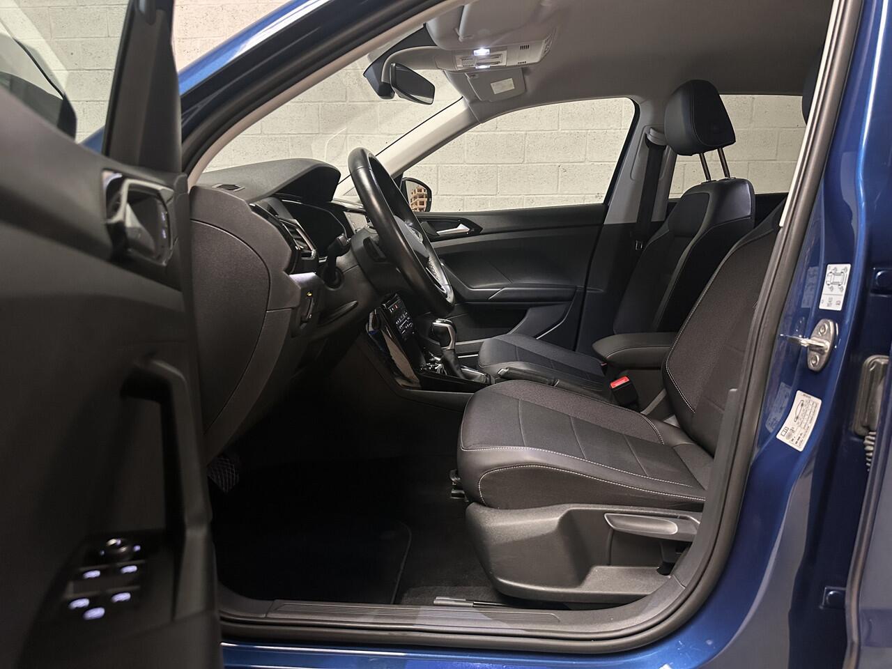 Volkswagen T-Cross 1.0 TSI Style | Business R | LED | 18" | CARPLAY | Adaptive CC | 1. Eigenaar | Black Edition | Camera | 1/2 Leer | Winter-pakket | Interesse, Proefrit? Bel of app met: 06-24 28 28 42