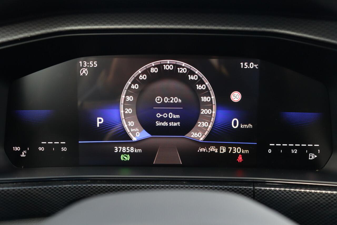 Volkswagen T-Cross 1.0 TSI Life Edition Automaat | Camera | Carplay | Stoelverwarming | Airco | Beats