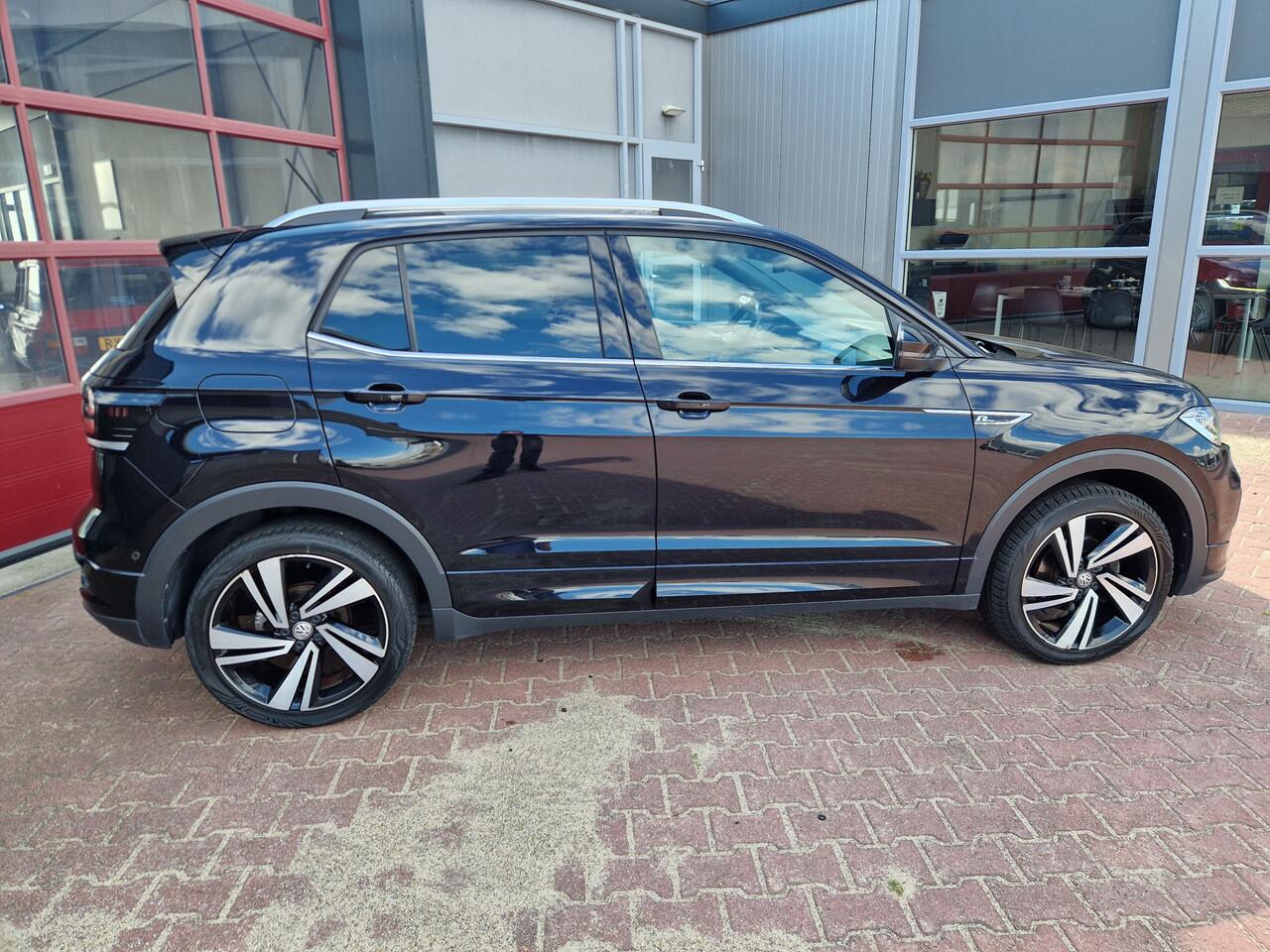 Volkswagen T-Cross 1.0 TSI Style R-line 12MND BOVAG GAR. | ECC | ACC | CARPLAY | CAMERA | PDC | VIRTUAL DISPLAY