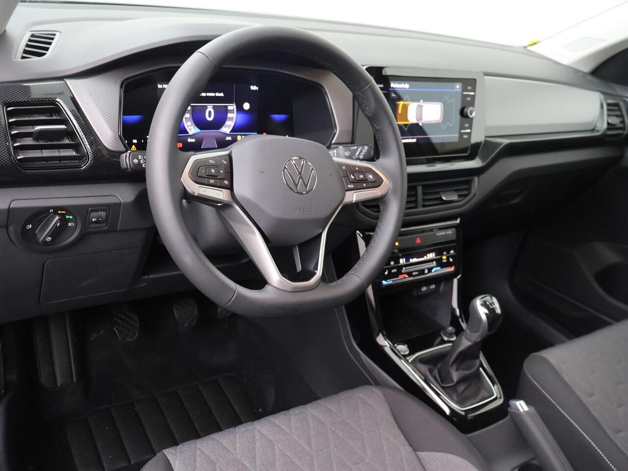 Volkswagen T-Cross Life Edition 1.0 70 kW / 95 pk TSI SUV 5 versn. Ha nd