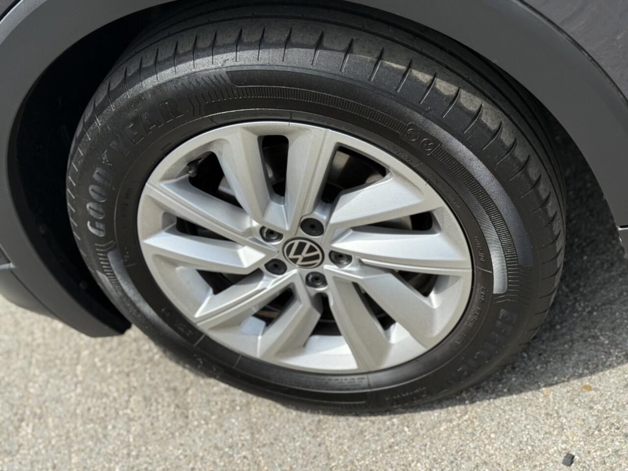 Volkswagen T-Cross T-Cross 1.0 TSI Life | Camera | Carplay | vol opties |