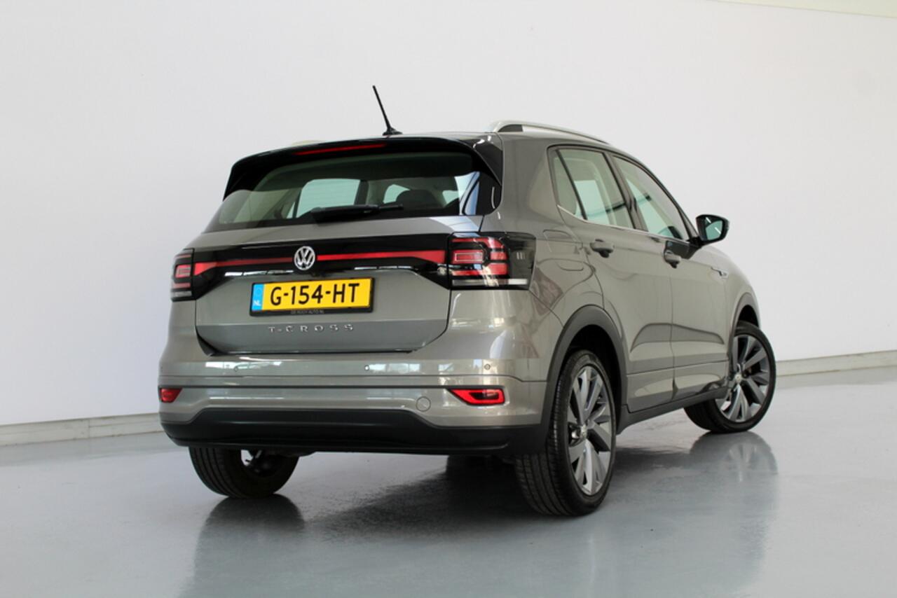 Volkswagen T-Cross 1.0 TSI R-LINE 116PK, CAMERA | NAVI | CARPLAY | CRUISE