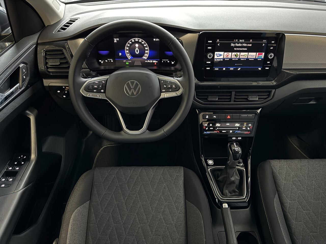 Volkswagen T-Cross ?STYLE MODEL 2025 ? 1.5 150PK LED V+A CAMERA DIG.COCKPIT PRO STOEVERW KEYLESS P-ASSIST "Volkswagen rijden begint bij Topautos.nl - 75 topmodellen direct op voorraad!"