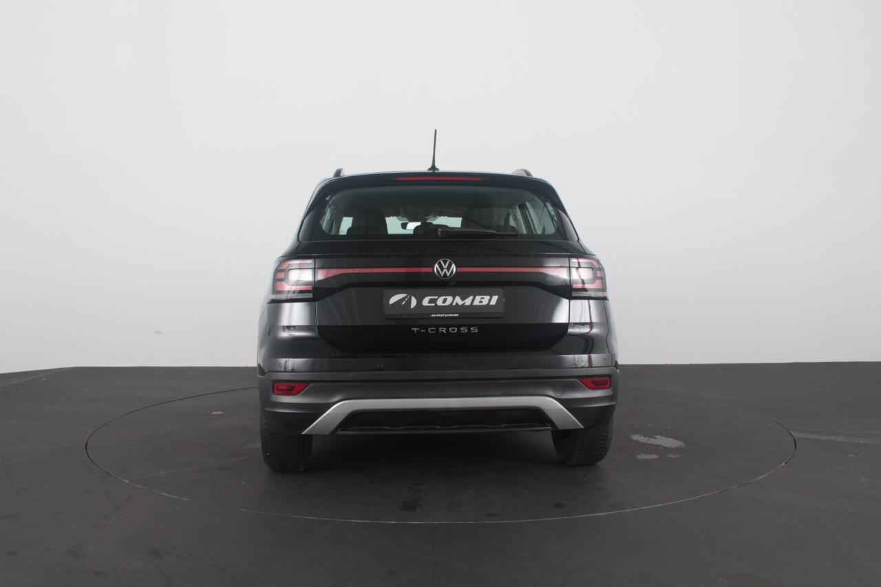 Volkswagen T-Cross 1.0 TSI Life 110pk Camera/Adapt.Cruise/Navi/Sensoren voor+achter