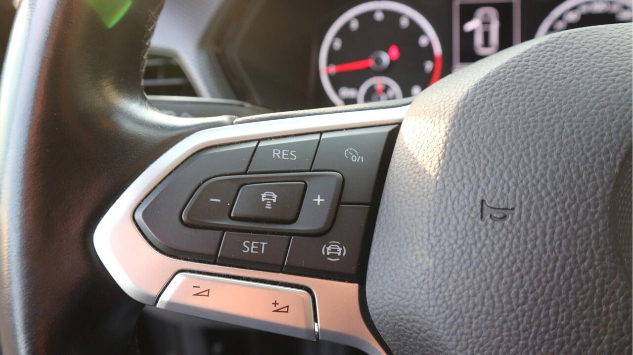 Volkswagen T-Cross 1.0 TSI Life DSG AUTOMATIC