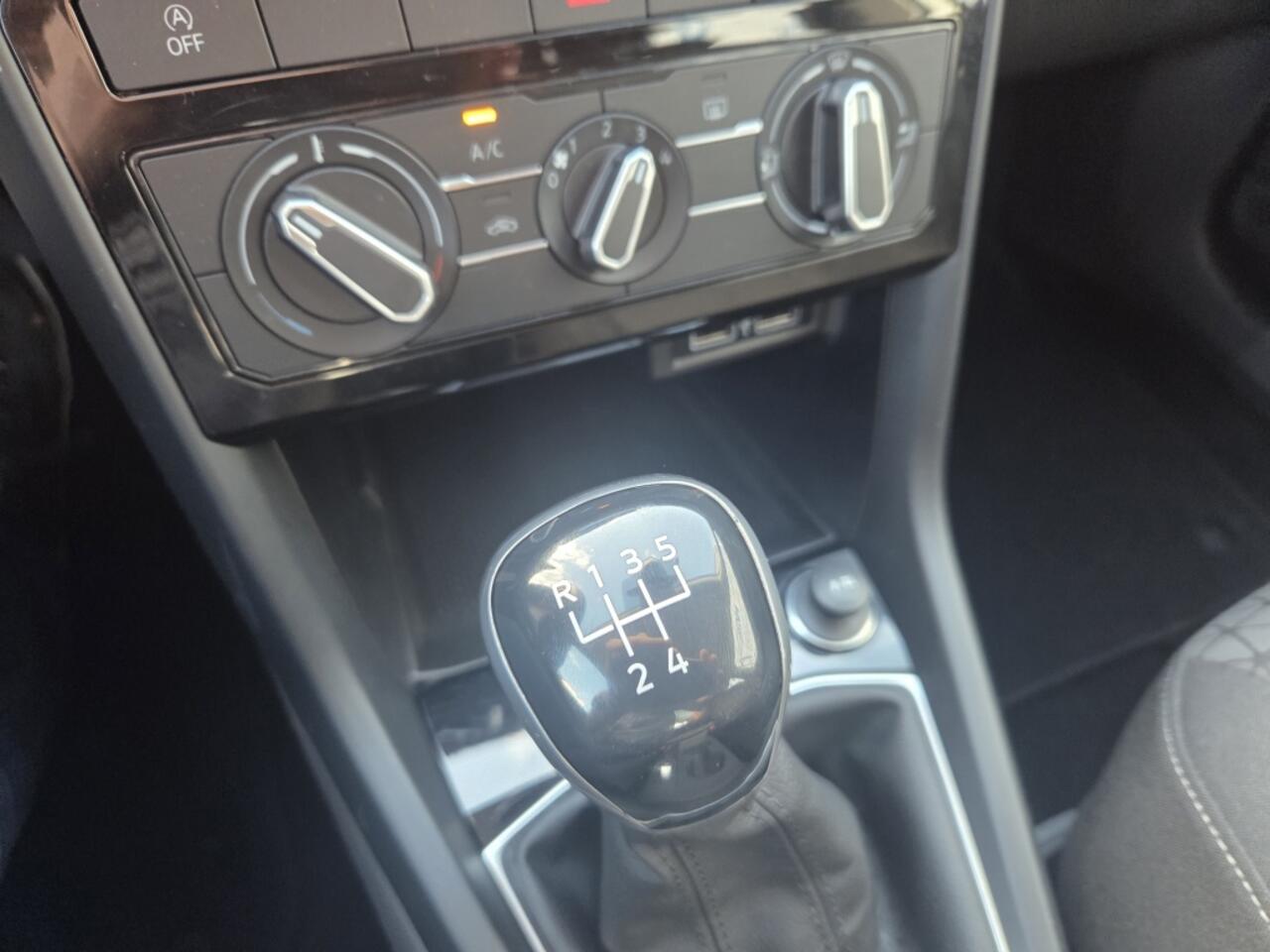 Volkswagen T-Cross 1.0 TSI Life