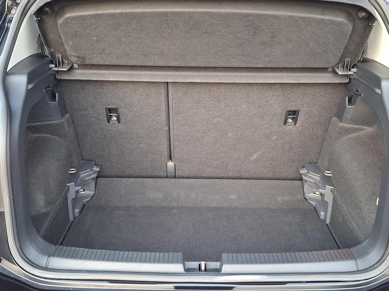 Volkswagen T-Cross 1.0 TSI Life Edition AUTOMAAT | rijklaarprijs!!