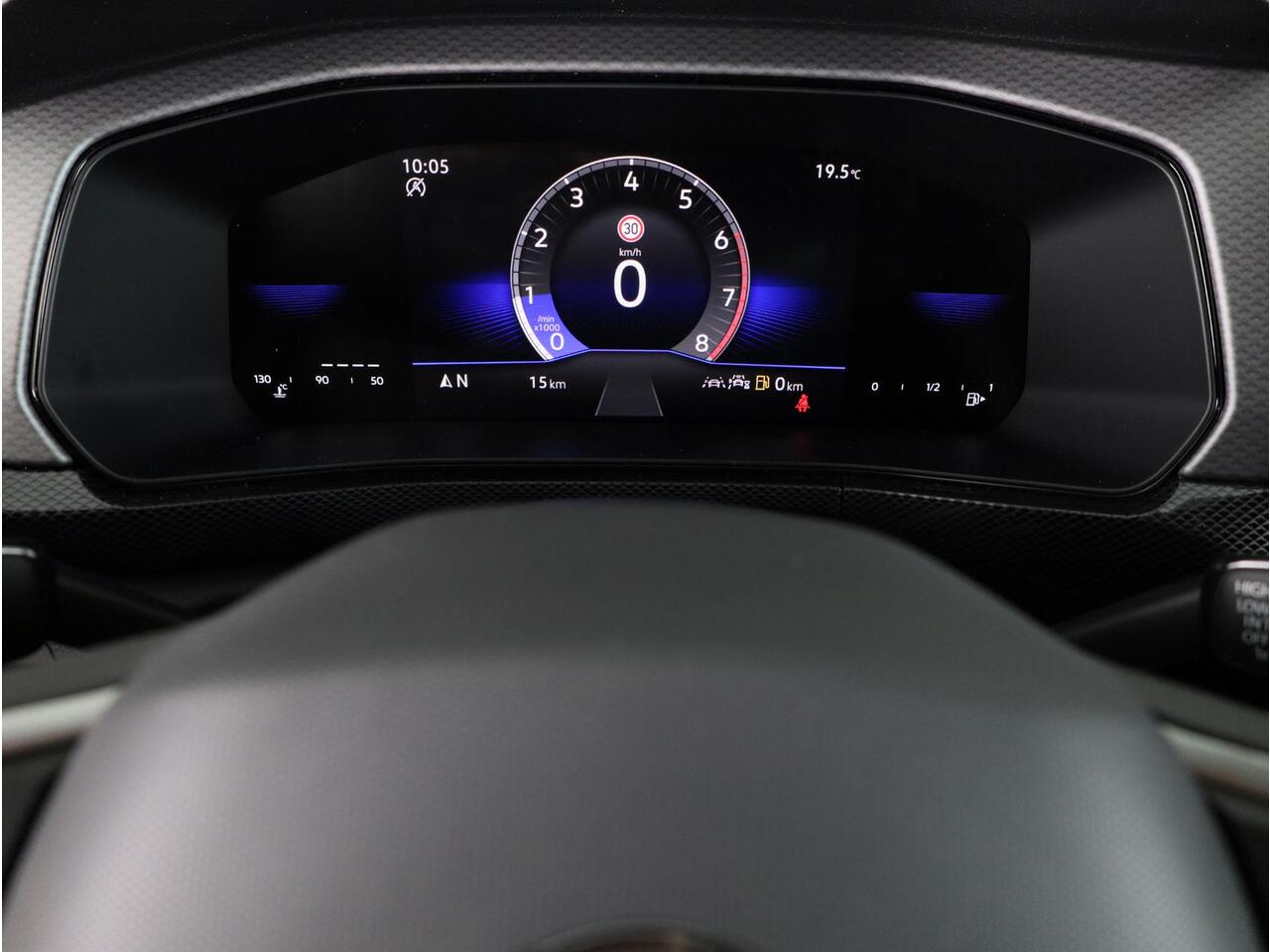 Volkswagen T-Cross 1.0 TSI Life Edition 95PK | Private lease vanaf ¤ 559,- pm | Navigatie | Camera | Stoelverwarming | Climate Control |