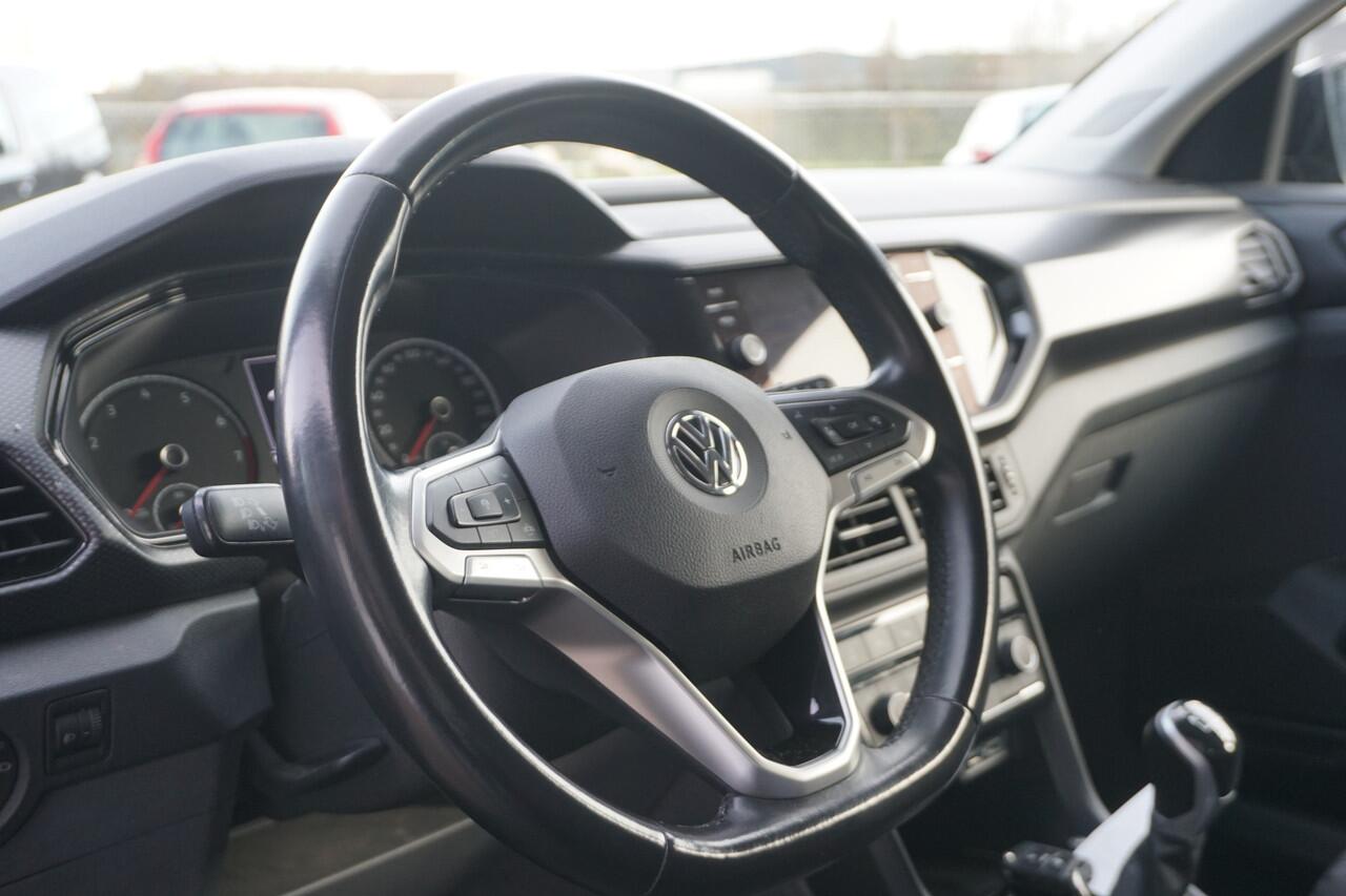Volkswagen T-Cross 1.0 TSI | CARPLAY/ NAVI | ADAPT. CRUISE | CLIMATE | PDC V+A |