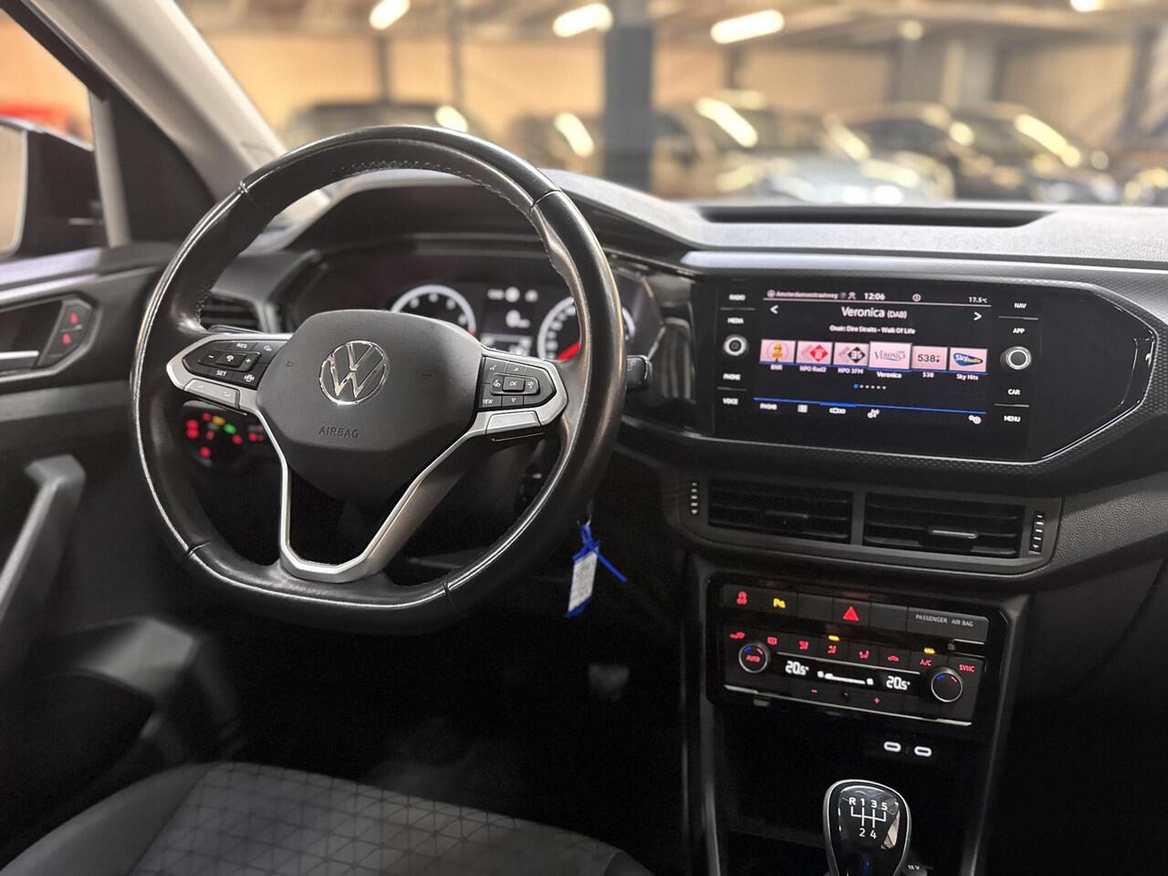 Volkswagen T-Cross 1.0 TSI Life Climat Navi Camera Ad Cruise Parkeersensoren 1e Eigenaar Dealeronderhouden