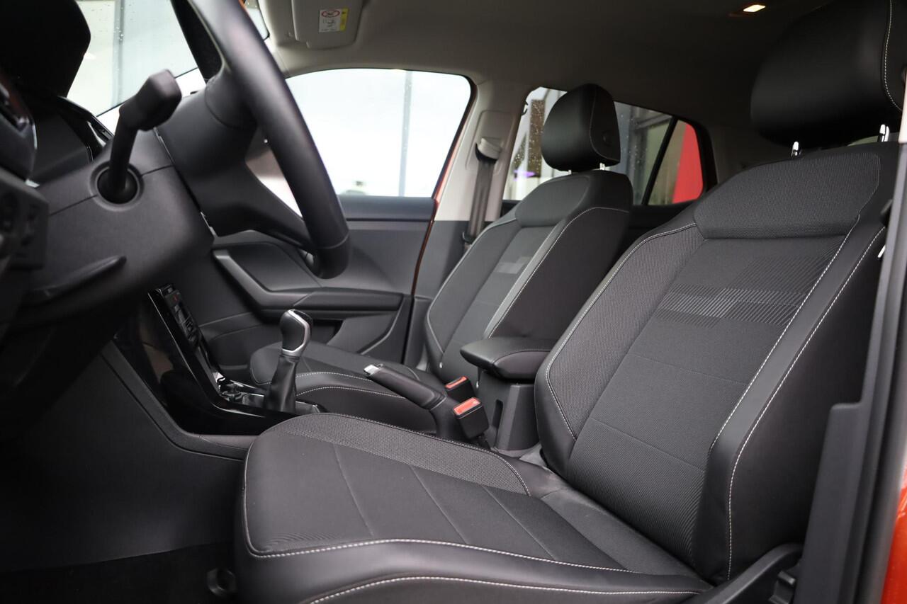 Volkswagen T-Cross 1.0 TSI Life PL ¤533 p/m* 70KW/95PK, 13983KM! Life, automatische airco, PDC voor en achter, Comfort pakket, Multimedia pakket Black Design pakket
