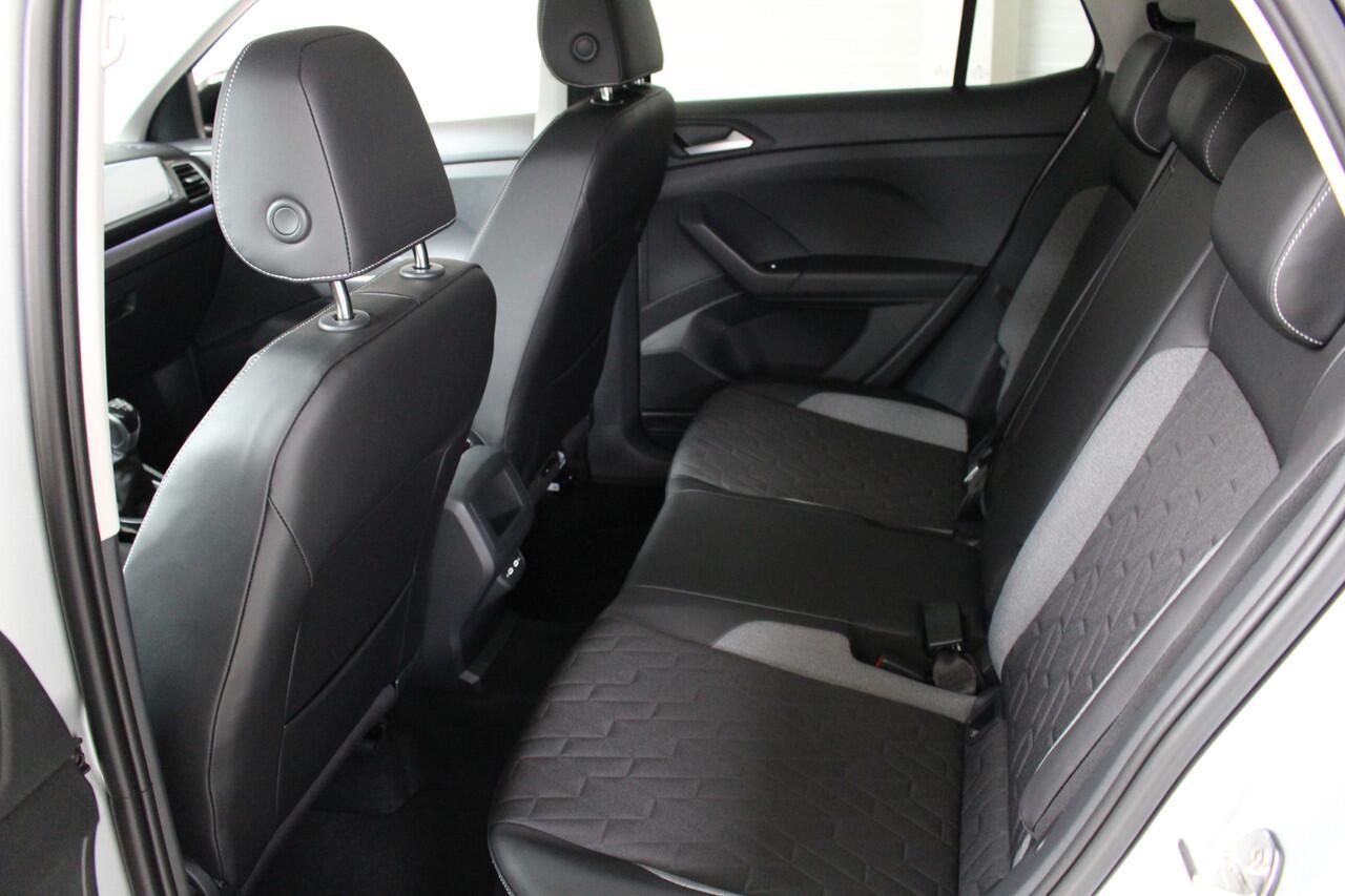 Volkswagen T-Cross 1.0 TSI Life Goal Automatische Airco | 17" Velgen | Stoelverwarming | Adaptive Cruise Control |