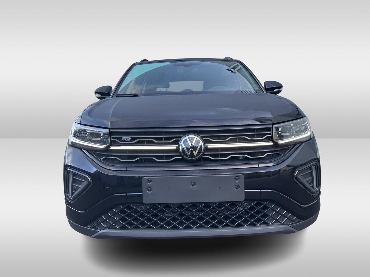 Volkswagen T-Cross 1.5 TSI 150pk R-Line DSG Automaat Afneembare Trekhaak / Digital Cockpit / 17" lm velgen / Navigatie / App-connect
