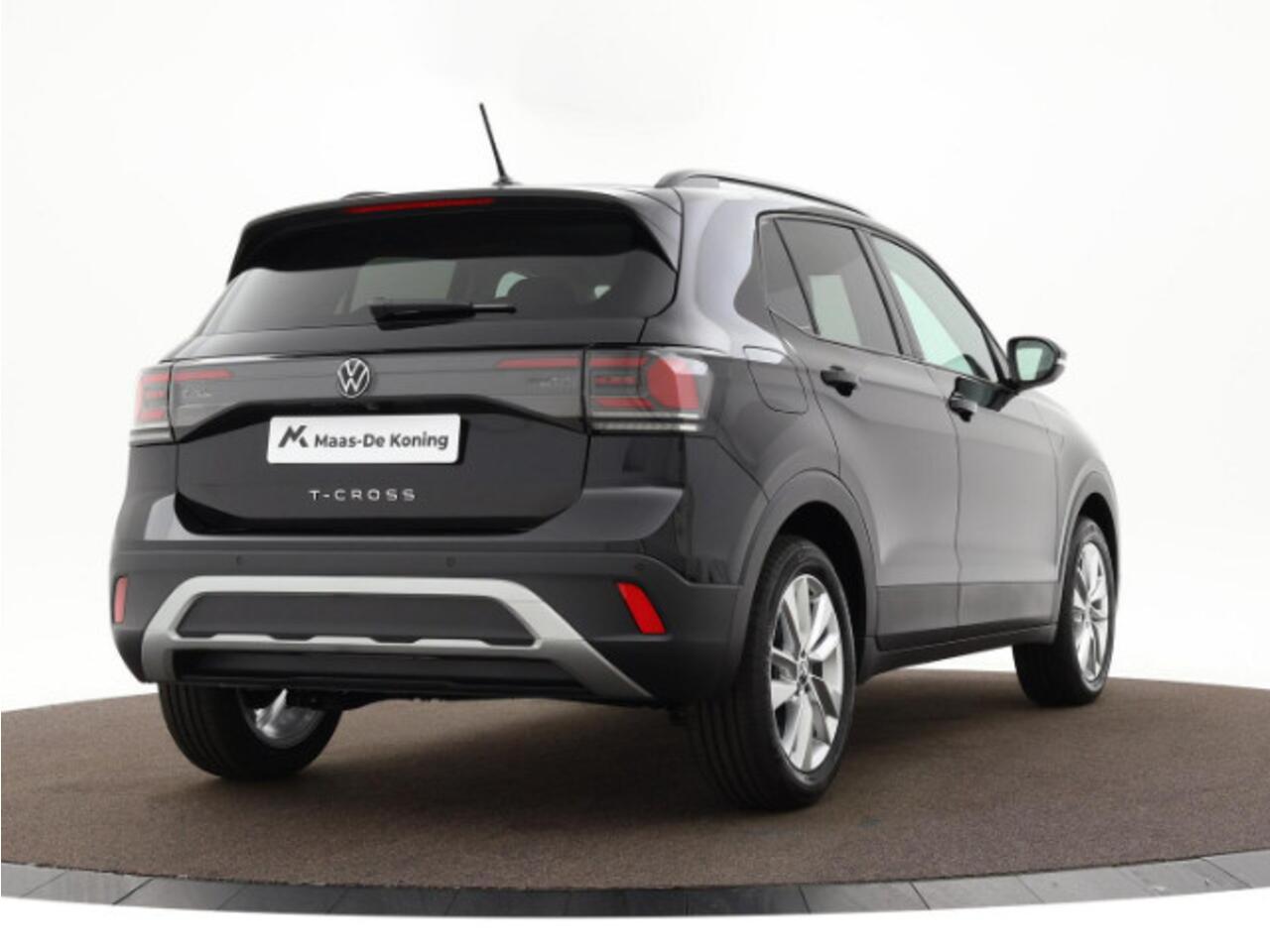 Volkswagen T-Cross Life Edition 1.0 TSI 95 pk 5 versn. Hand · Achteruitrijcamera · draadloze telefoonlader · MEGA Sale- Prijs is incl. inruilbonus -