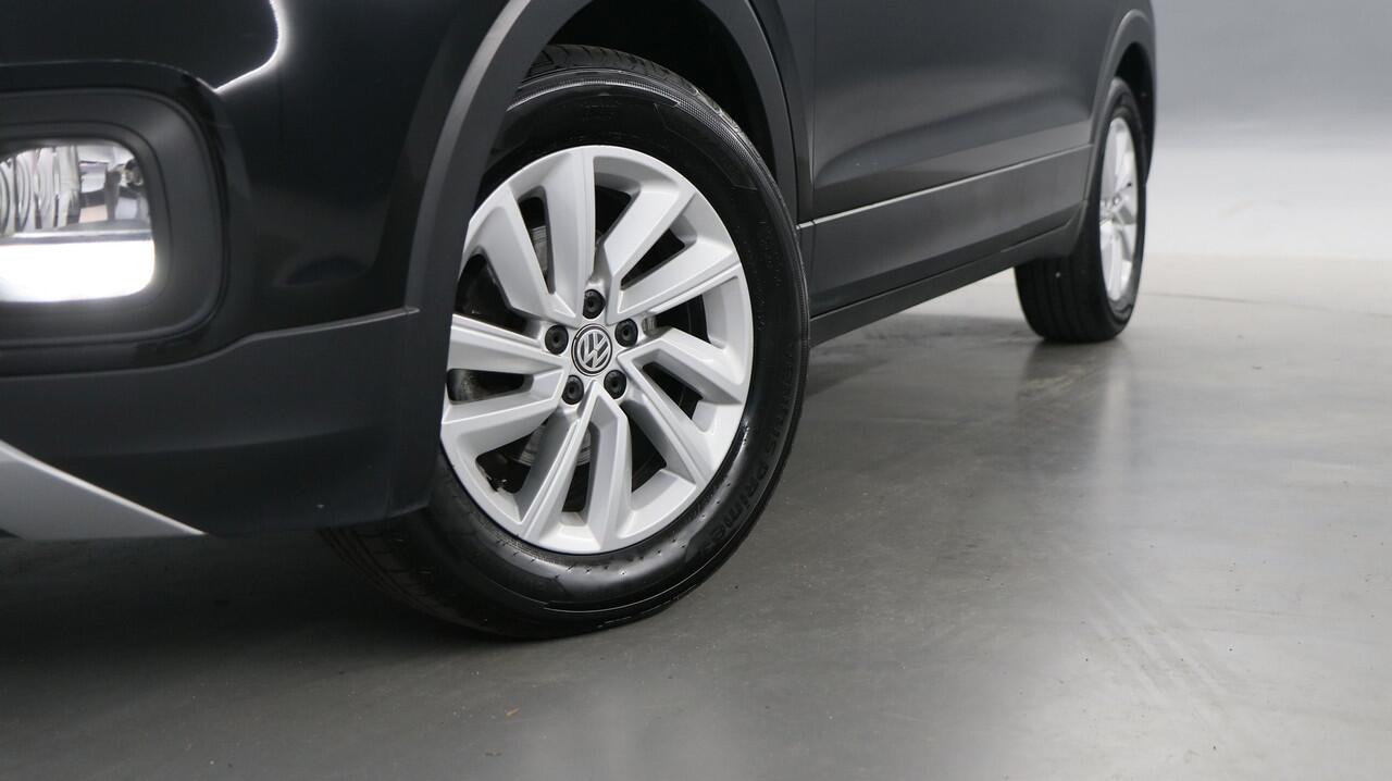 Volkswagen T-Cross 1.0 TSI 95pk Life / Adaptive Cruise Control / Trakhaak