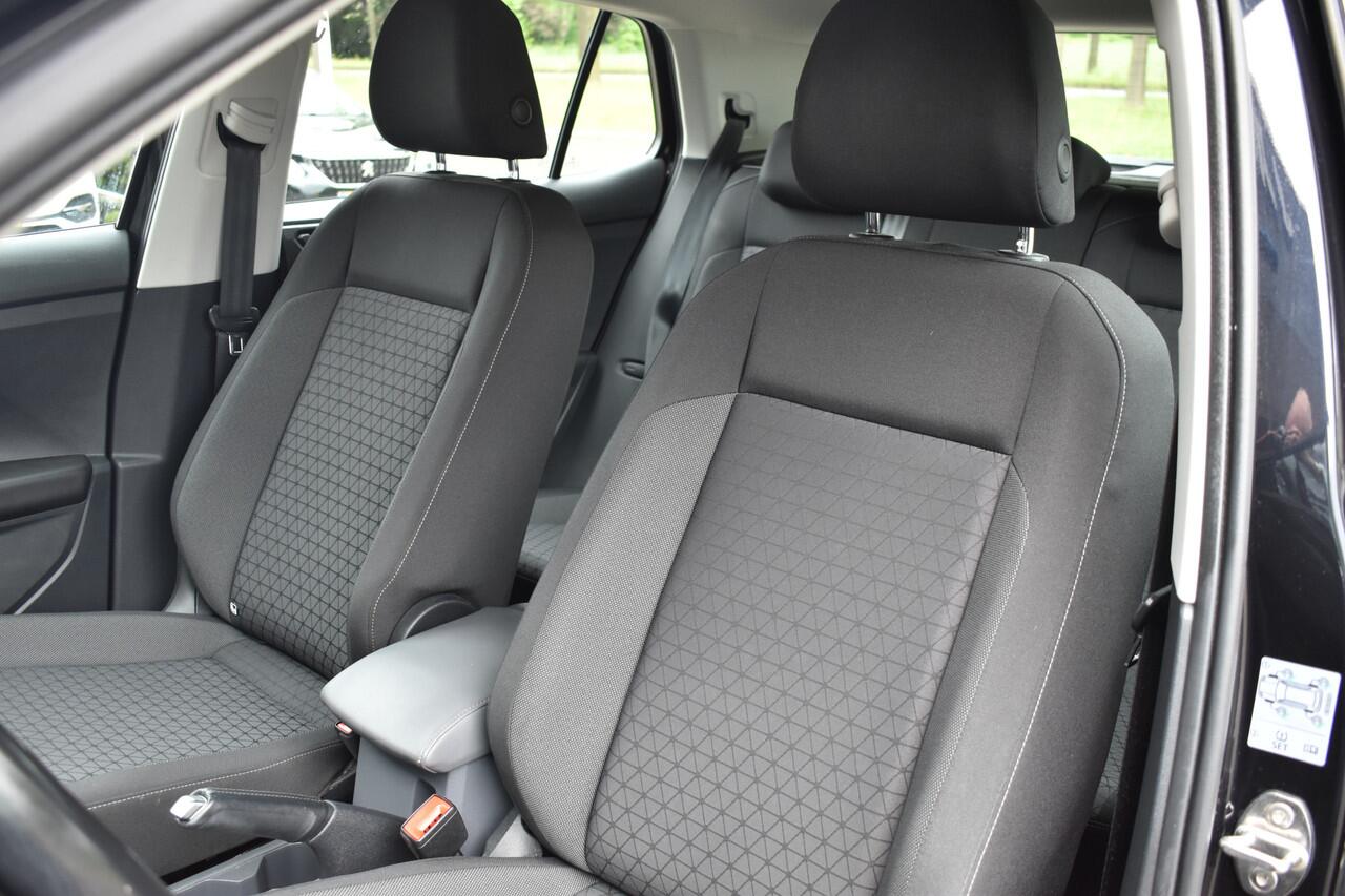 Volkswagen T-Cross 1.0 TSI Life / Airco / Adap. Cruise / 16" LM / Mistlampen