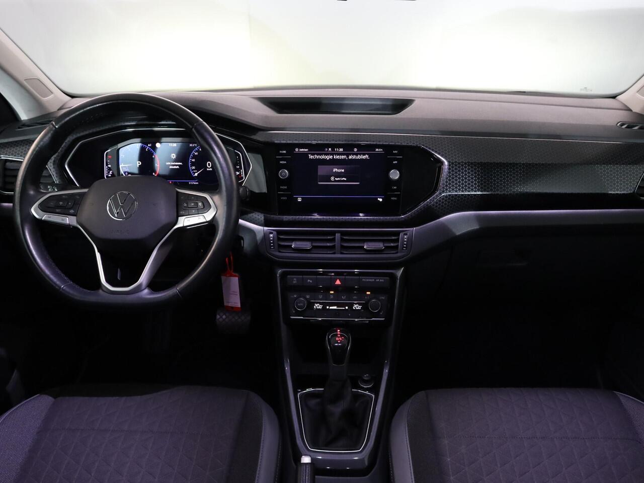 Volkswagen T-Cross 1.0 TSI Style 110 pk Automaat (DSG) | Navigatie | Parkeersensoren | Adaptieve cruise control | Stoelverwarming | Apple Carplay/Android Auto | Voll. digitaal instrumentenpaneel |