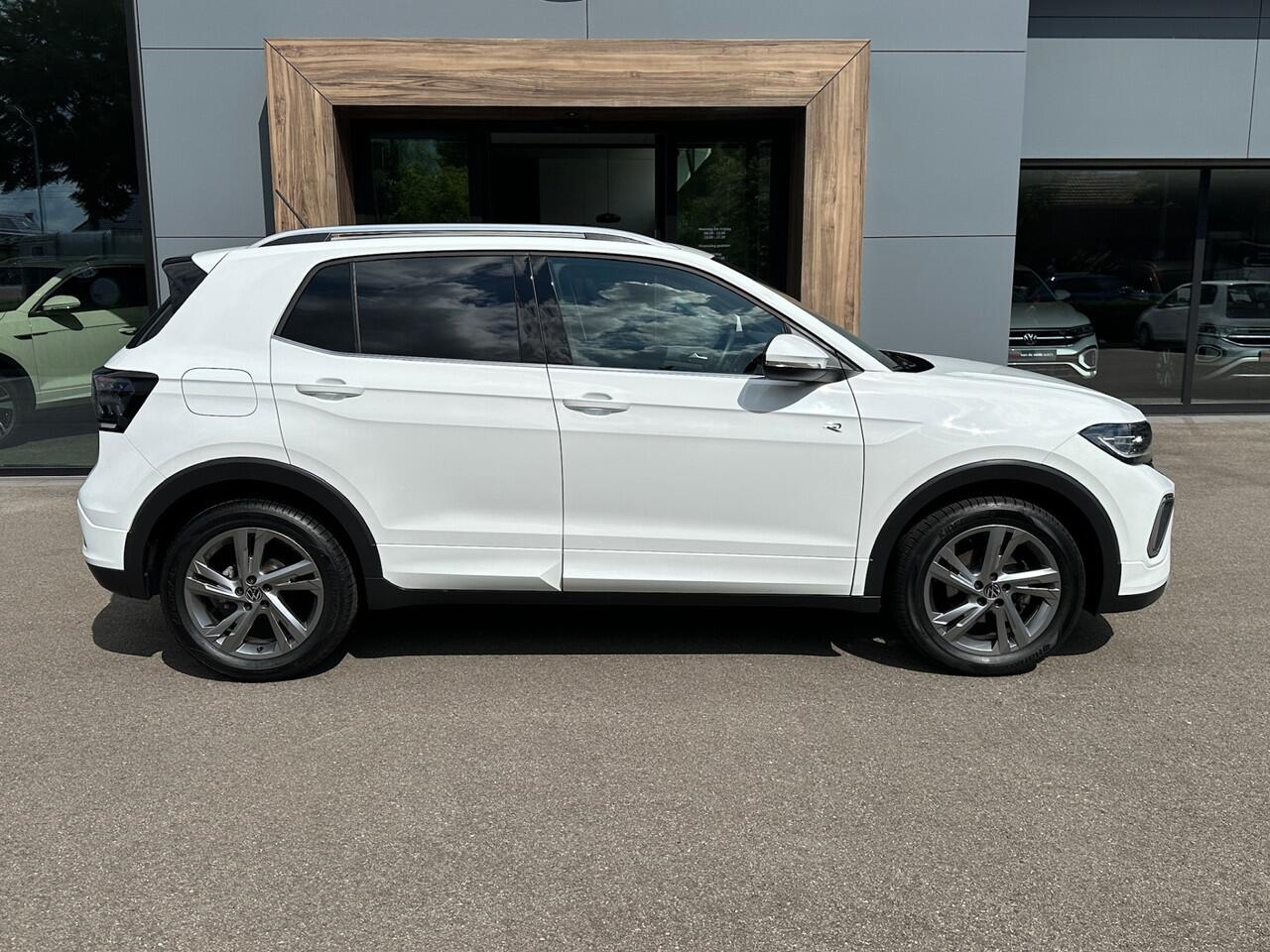 Volkswagen T-Cross 1.5 TSI 150pk DSG R-Line | Camera | Trekhaak | Navi | Adapt. Cruise | Rijklaar incl. garantie