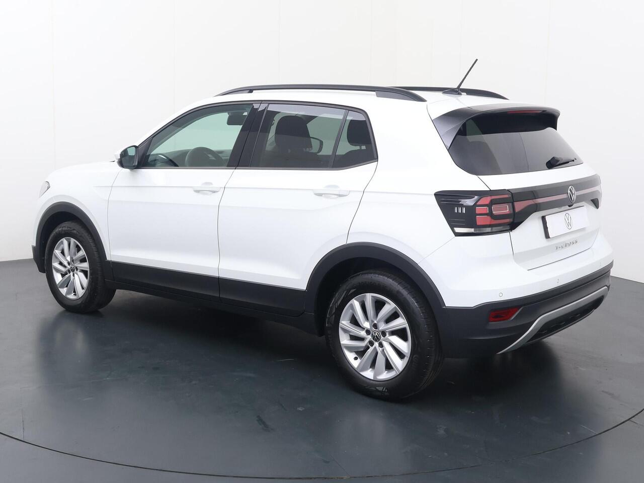 Volkswagen T-Cross 1.0 TSI Life | 95 PK | Achteruitrijcamera | Climate control | Apple Carplay/Android Auto |